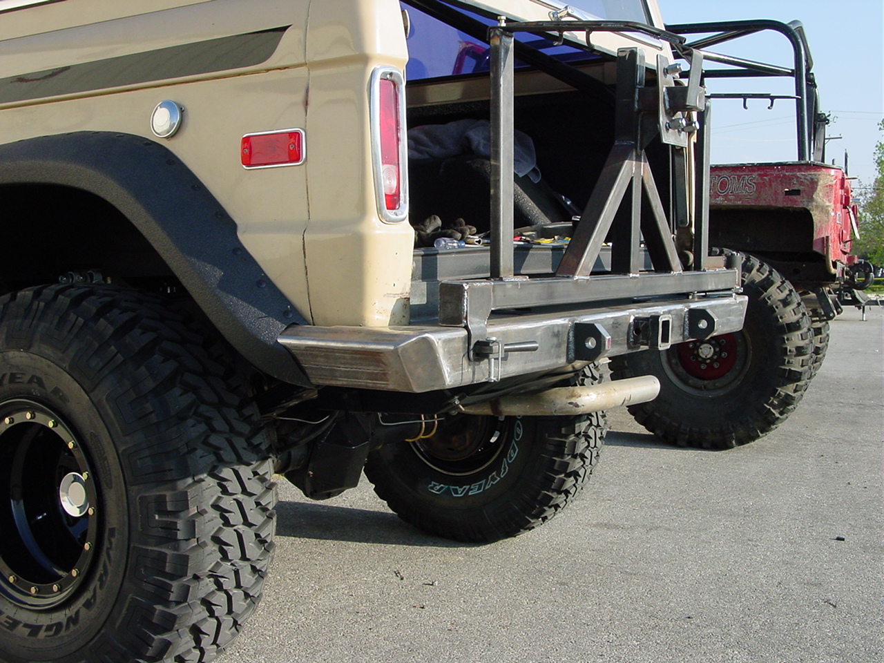 Ford bronco tire carrier bumper #7